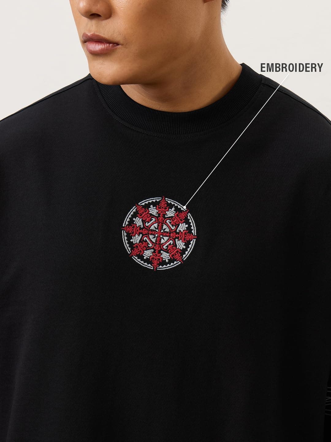The Souled Store Chakra - Camiseta de manga corta para hombre y niño, cuello redondo, estampado gráfico, algodón, casual, hombros caídos, a la moda, cómoda, urbana, de gran tamaño, Chakra, 46, view 4